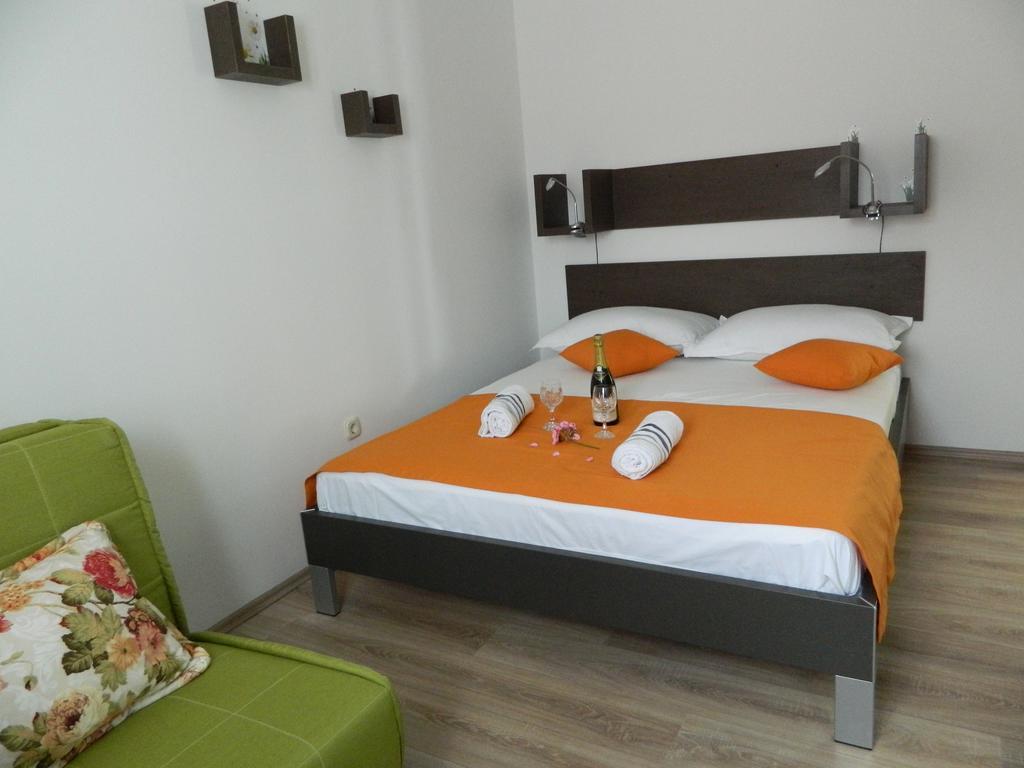 Apartmani Marinovic بودغورا المظهر الخارجي الصورة