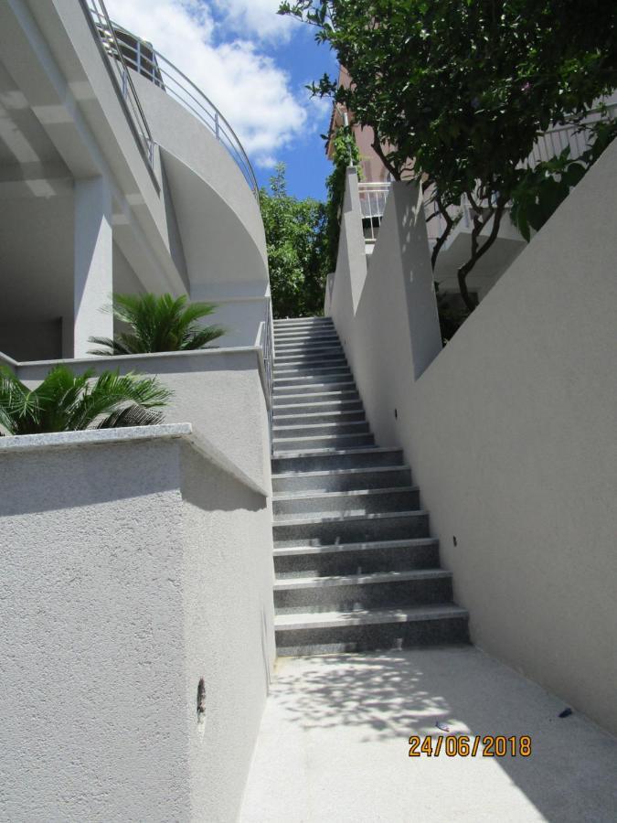 Apartmani Marinovic بودغورا المظهر الخارجي الصورة